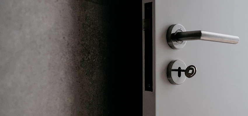 Front Door Handle Repair And Installation in San Dimas, CA